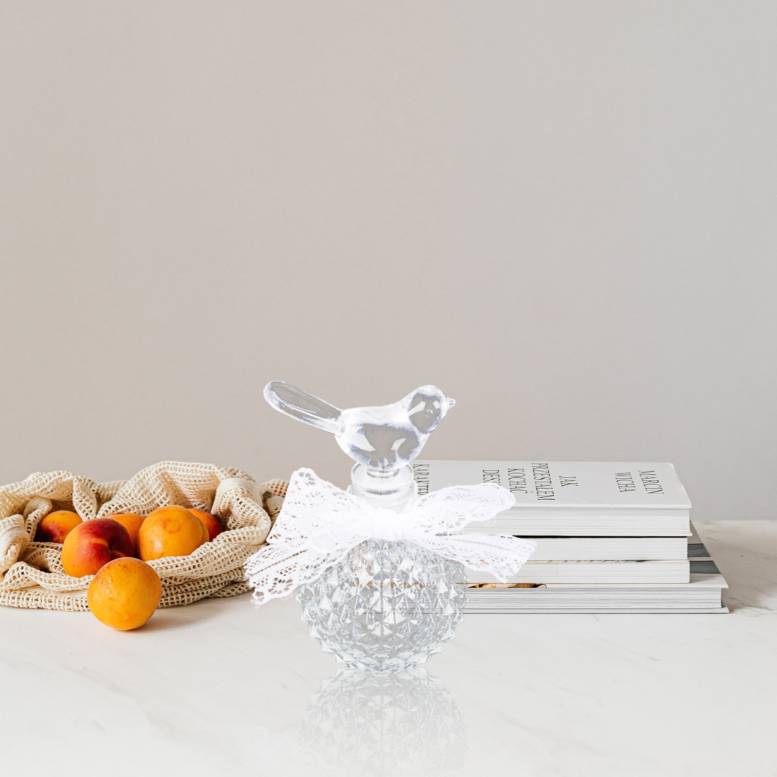 Clear Embossed Glass Perfume B - огляд і ціна Home Fragrance Usa